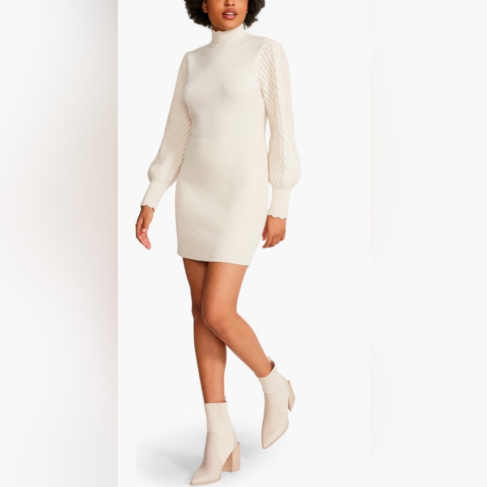 NWT. BB Dakota Steve Madden Long sleeved sweater dress. Size X-Large.